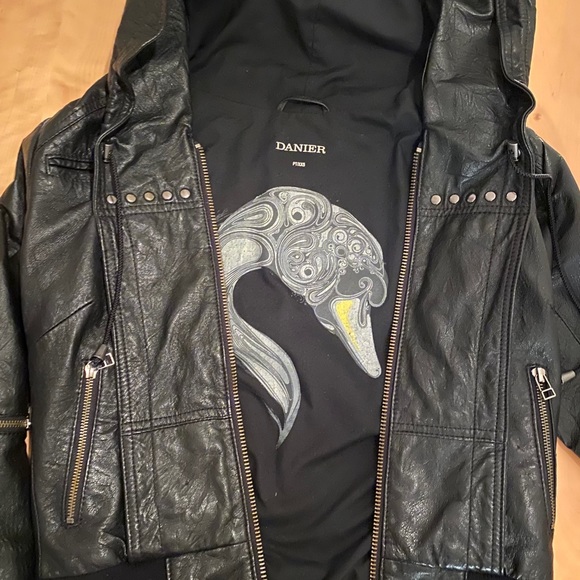 Danier hooded leather moto jacket - Picture 3 of 3